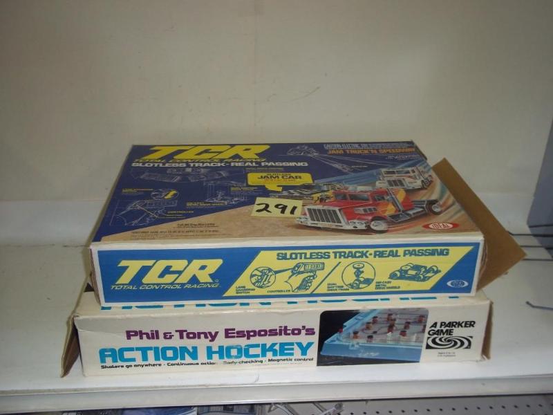 lot 291 image: Racing and Hockey Game...
