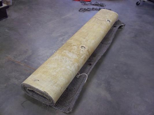 lot 35 image: Outdoor Carpet 8 x 20 Good for fi...
