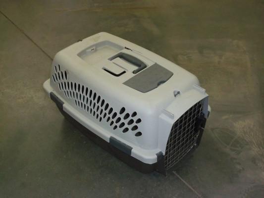 lot 42 image: Cat Pet Taxi...