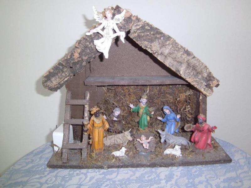 lot 85 image: Nativity Scene...