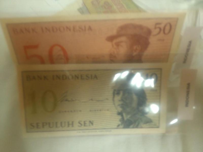 Uncirculated Foreign Note-Indonesia...