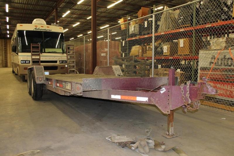 lot 3 image: 2000 Felling Equipment Trailer - 20...