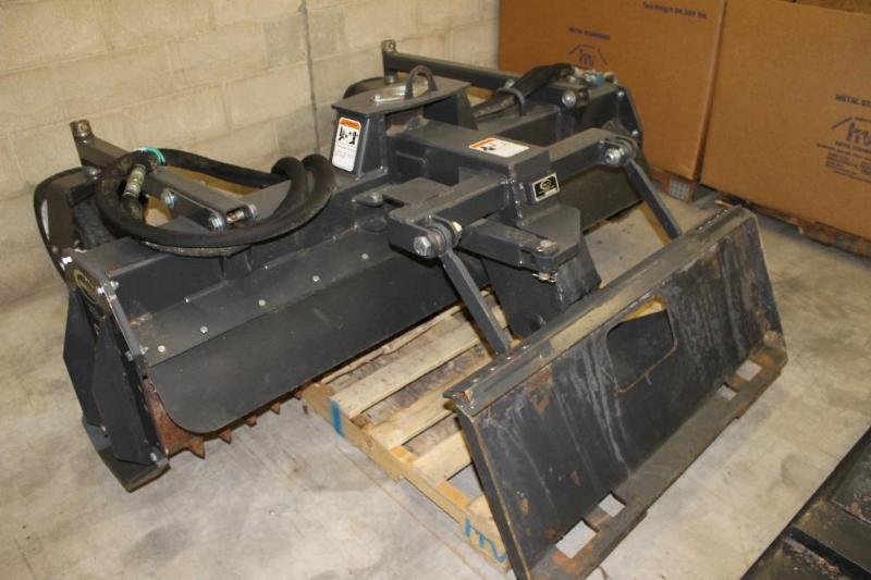 lot 6 image: Quick Power Scape 72&...