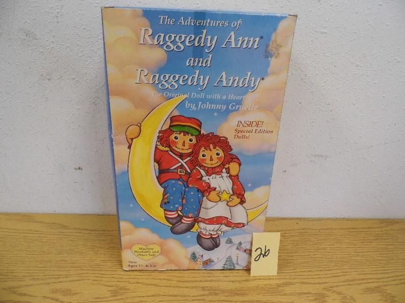 Unopened Raggedy Ann and Raggedy An...