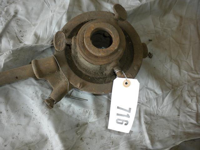 lot 15 image: Vintage Adjustable Pipe Threader...