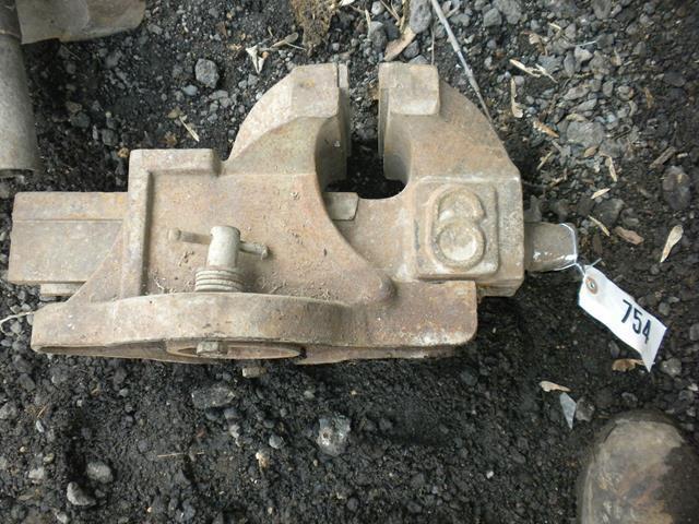 lot 53 image: 6" Antique Vise...
