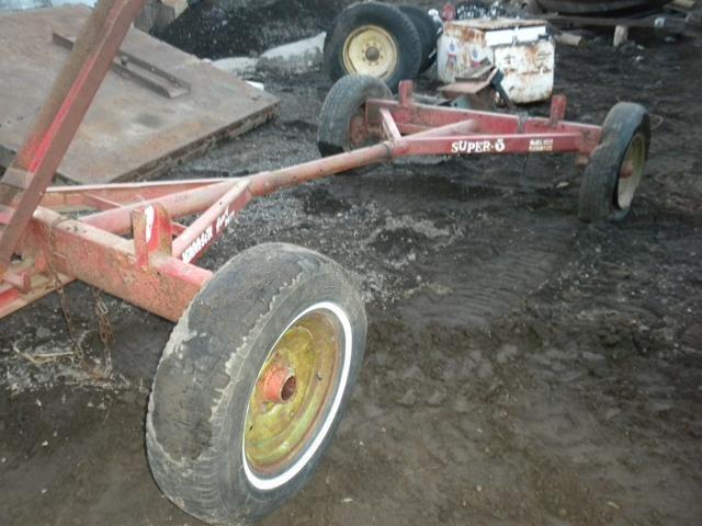 lot 64 image: Minnesota Super 6 Running Gear...