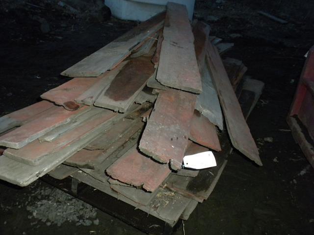 lot 67 image: Pallet of Old Barn Wood  Appro...