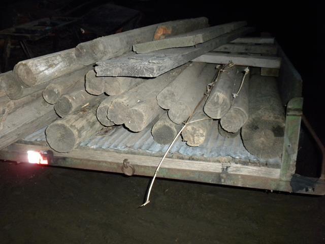 lot 69 image: Landscape Timbers Approx. 20 Treate...