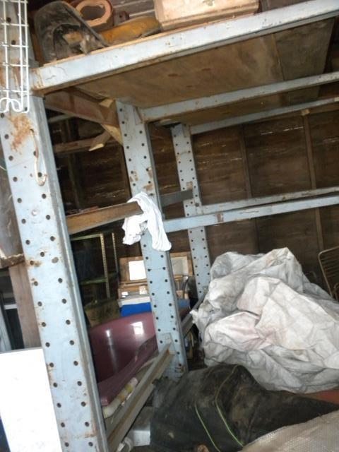 lot 75 image: Heavy Duty Pallet Rack 3-4 Uprights...