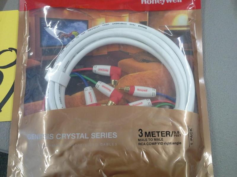 lot 69 image: Honeywell AudioVideo Cable