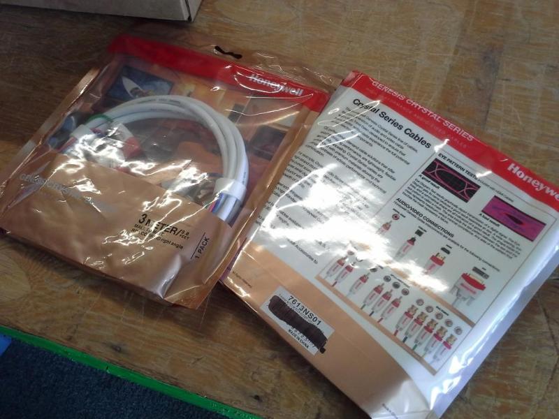 lot 75 image: Honeywell AudioVideo Cable