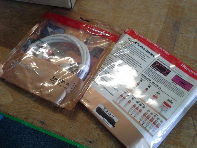 lot 76 image: Honeywell AudioVideo Cable