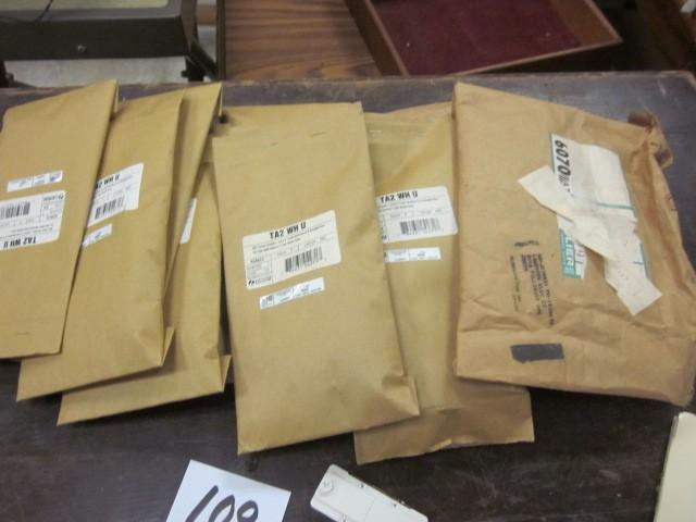 Packages containing Linear Couplers...