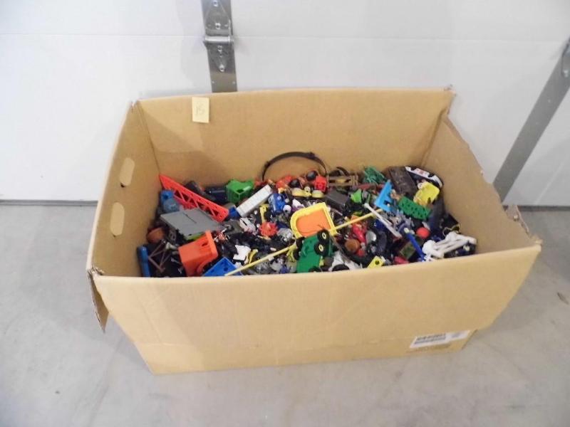 lot 15 image: Large Box of Toys - 24" x 36&q...