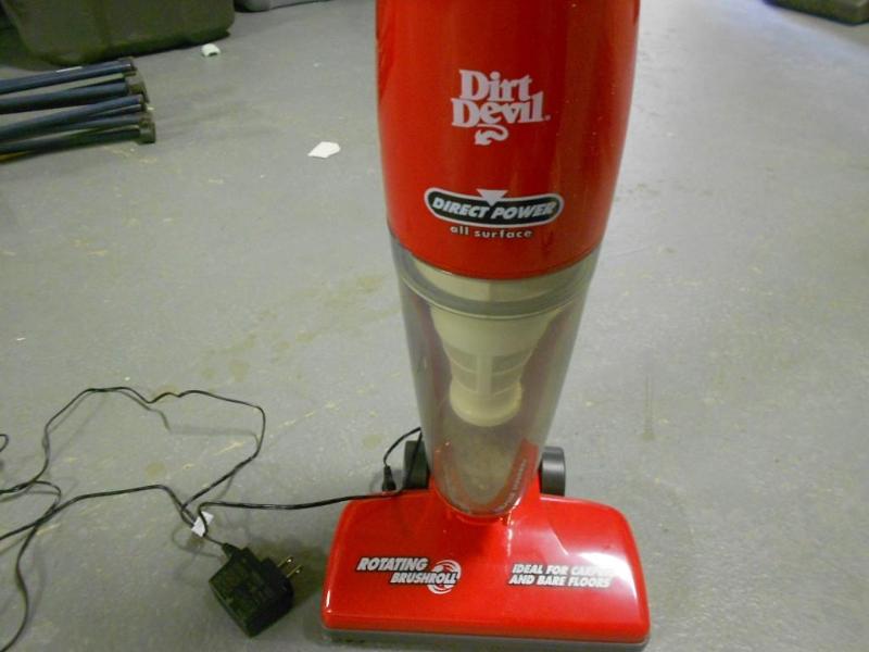 lot 20 image: Dirt Devil Direct Power for carpets...