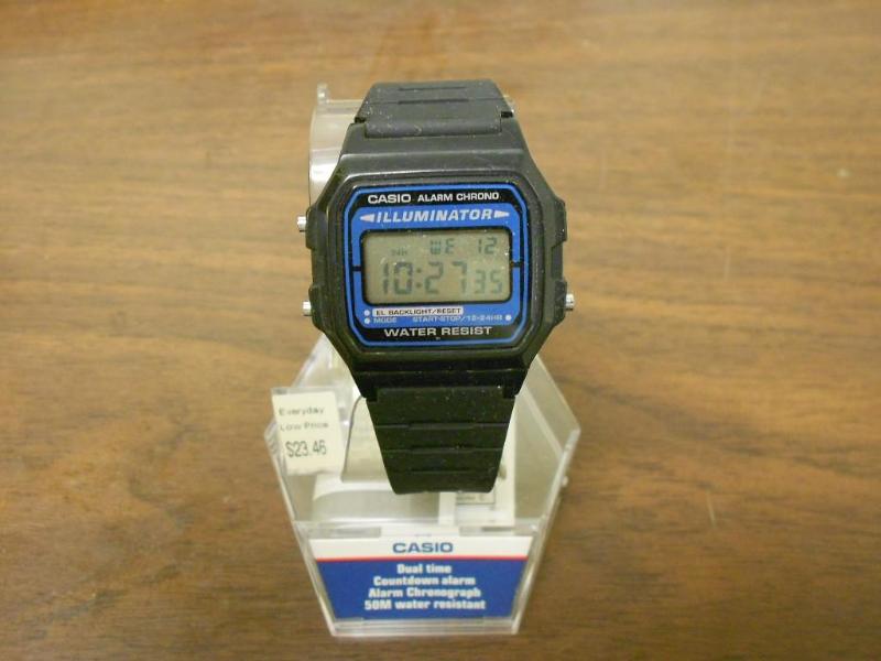 lot 25 image: NEW Casio water resistant Watch....