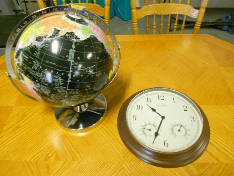 lot 8 image: 12 World Globe and a 13 Acu&nbsp...