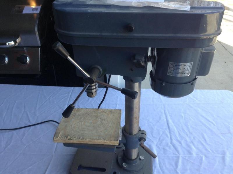 lot 108 image: Drill Press, used, runs  ...