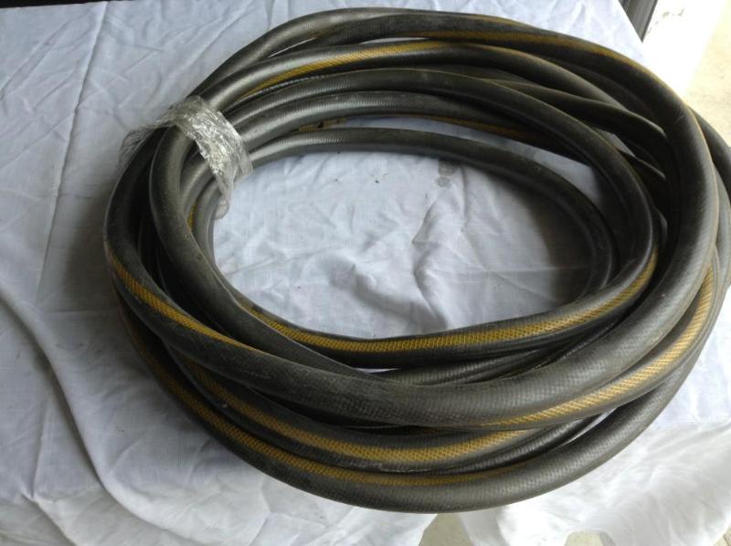 lot 114 image: Gray Garden &nbsphose, 58, 50, u...