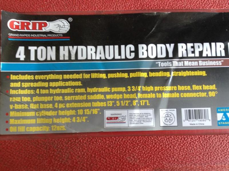 lot 121 image: Used, open box, 4 ton hydraulic bod...