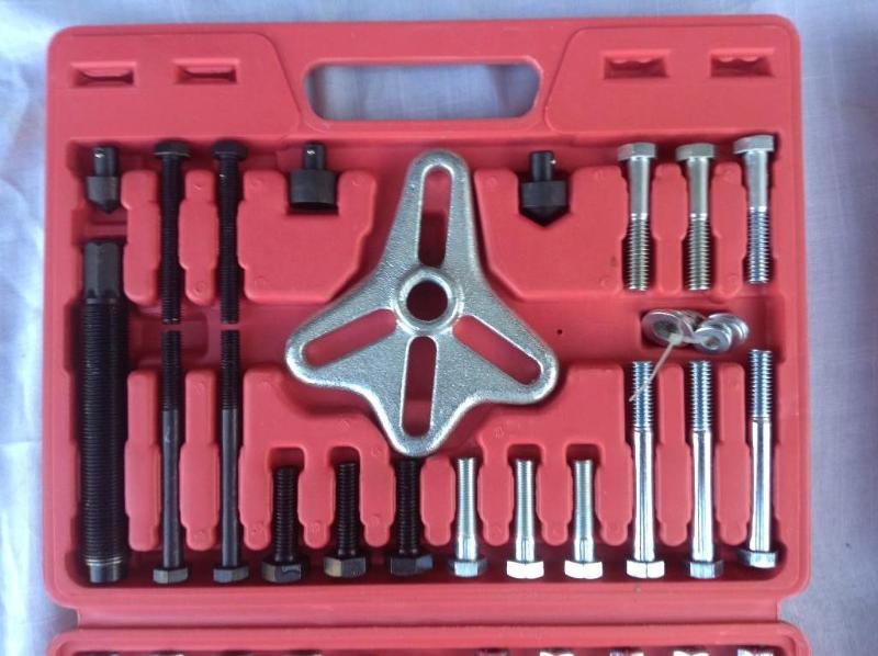 lot 36 image: Grip brand 46 piece Harmonic Balanc...