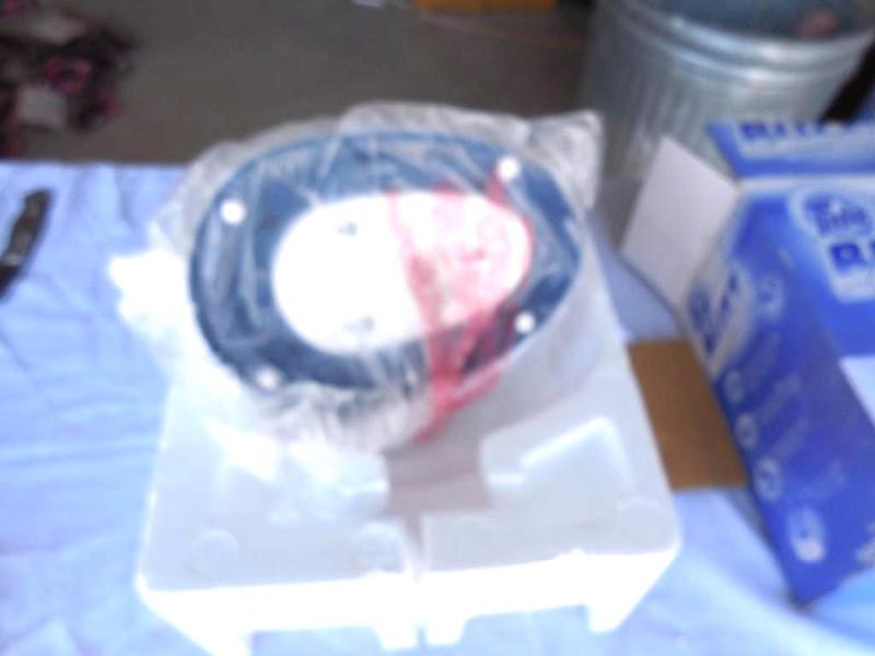 lot 73 image: Buzz Ultrasound Stain Remover Machi...