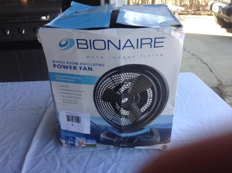 lot 8 image: Fan by Bionaire, new open box, will...