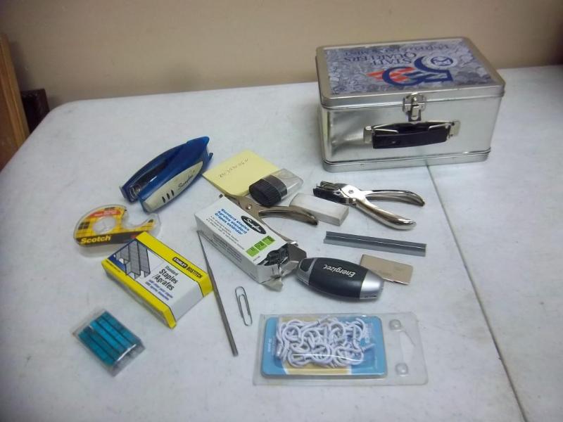 lot 119 image: Small Office Supply With State Quar...