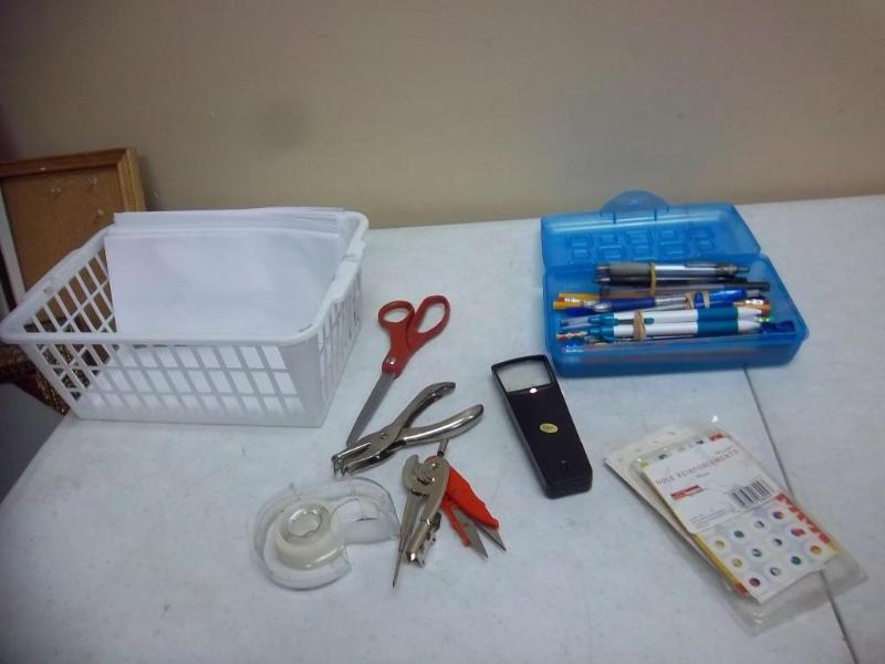 lot 122 image: Small Office Supply Lot...