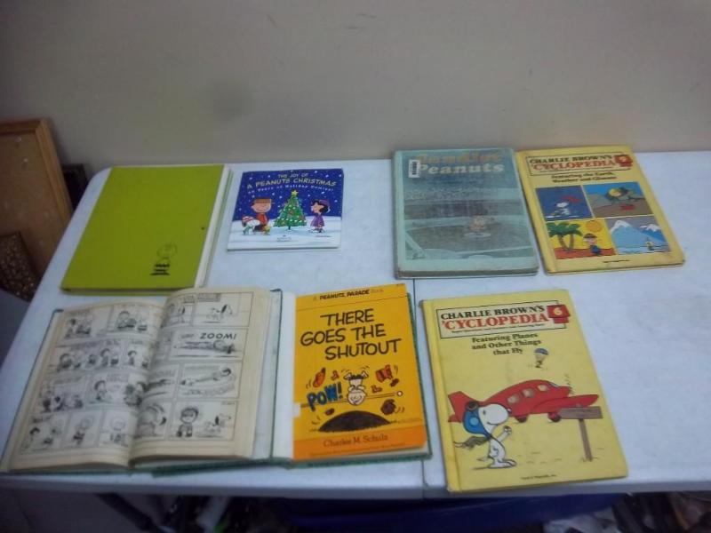 lot 127 image: Charlie Brown, Snoopy And Peanuts B...