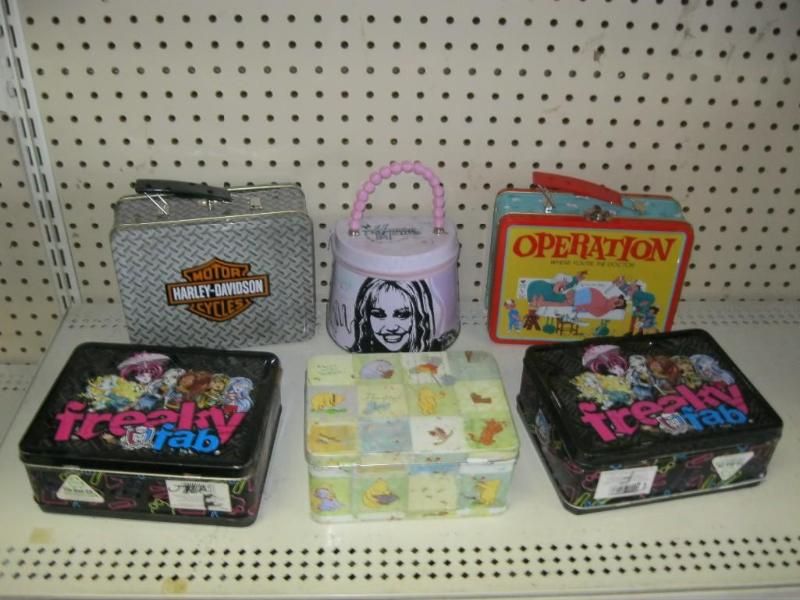 lot 167 image: Metal Lunch Box Lot...