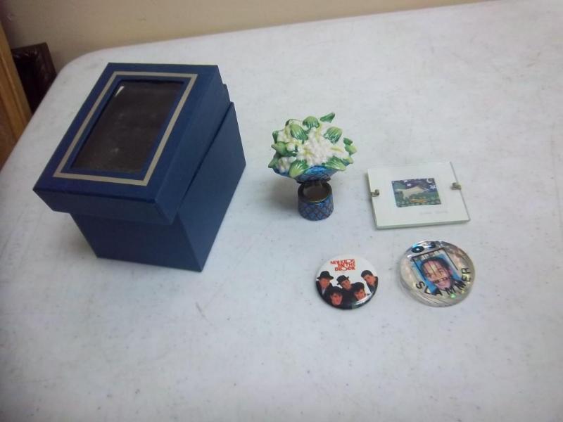 lot 173 image: Small Items Lot OJ And NKOTB...