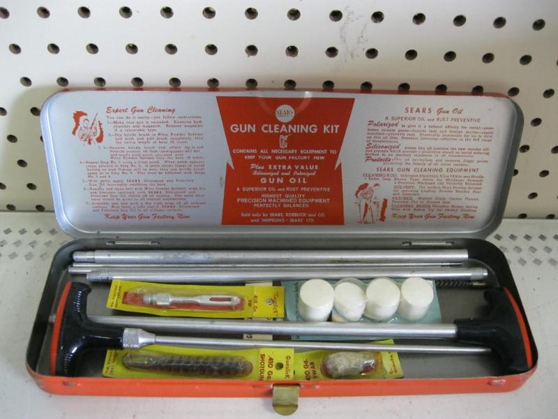 lot 20 image: Vintage Sears Gun Cleaning Case Wit...