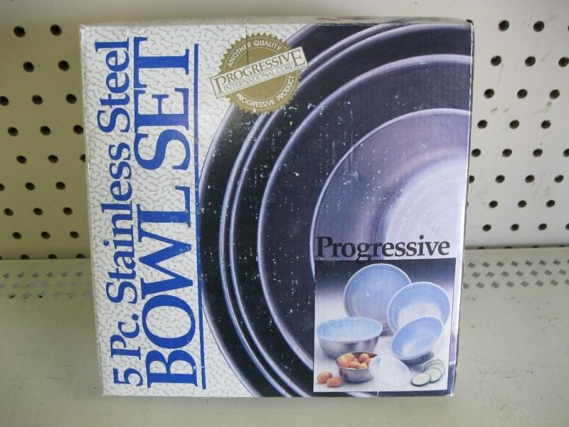 lot 51 image: Stainless Steel Bowl Set New...