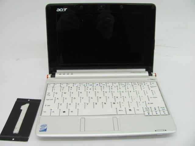 lot 1 image: Acer aspire ZG5 laptop computer. Th...