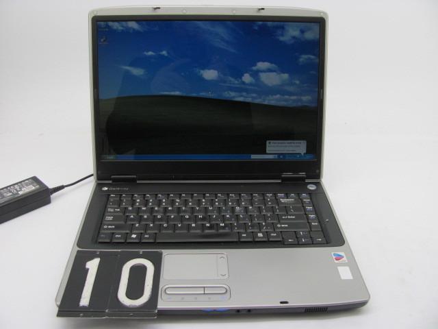 lot 10 image: Gateway M460 laptop computer. This ...