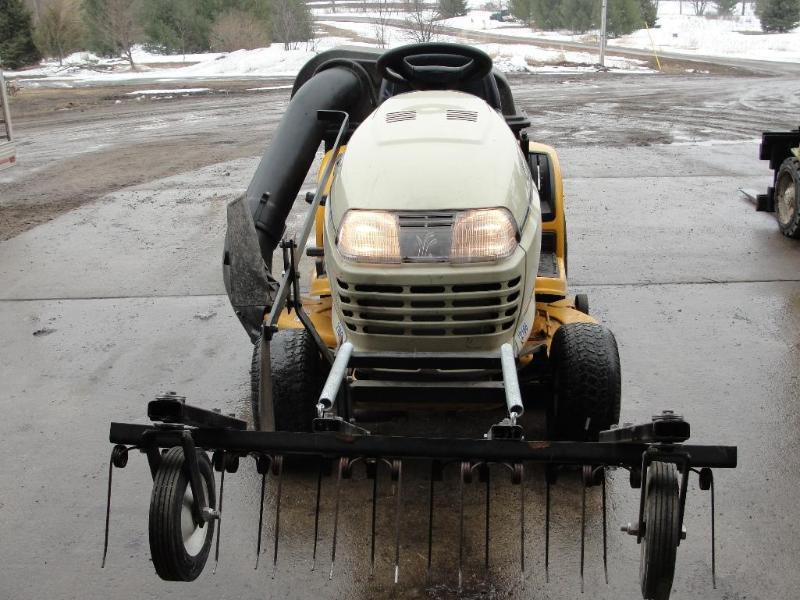 International Cub Cadet Lawn Tracto...