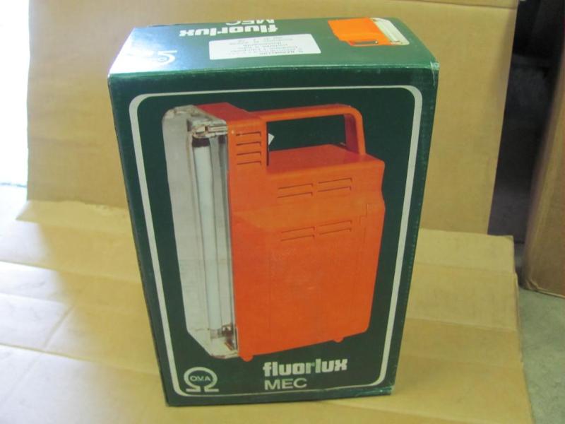 NEW (in original box) Portable Batt...