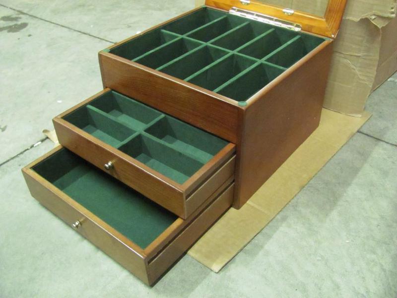 This NEW (in original box) Sportsma...