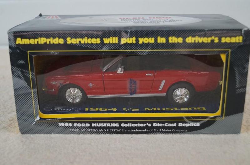 1964 Ford Mustang collectors die-ca...