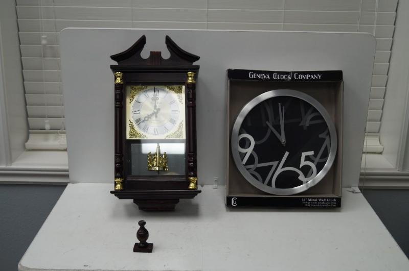 lot 14 image: quartz chime clock   geneva wa...