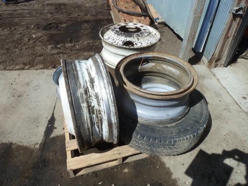 Truck rims Assorted truck rims pos...