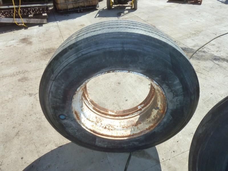 Briggstone Tire &amp rim#4 29575...