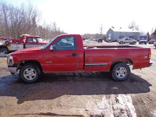 lot 1 image: 1999 Chevrolet Silverado 1500 LS Z7...