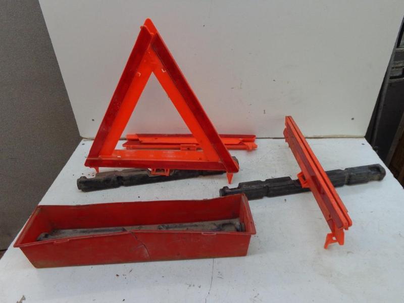 lot 102 image: Hazard Triangles Set of 3 Triangles...