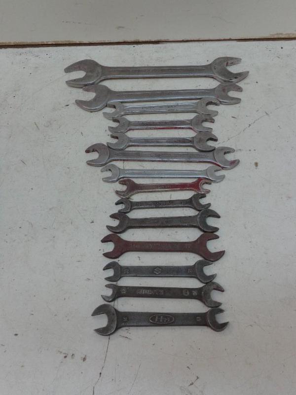 lot 112 image: Open End Wrenches Each Measurement ...
