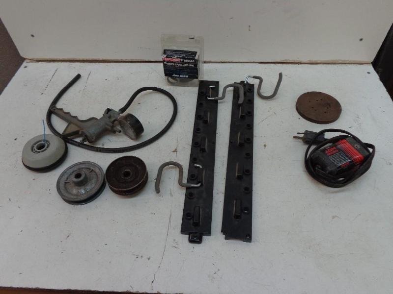 lot 148 image: Various Box of Misc&nbspStuff Hook...