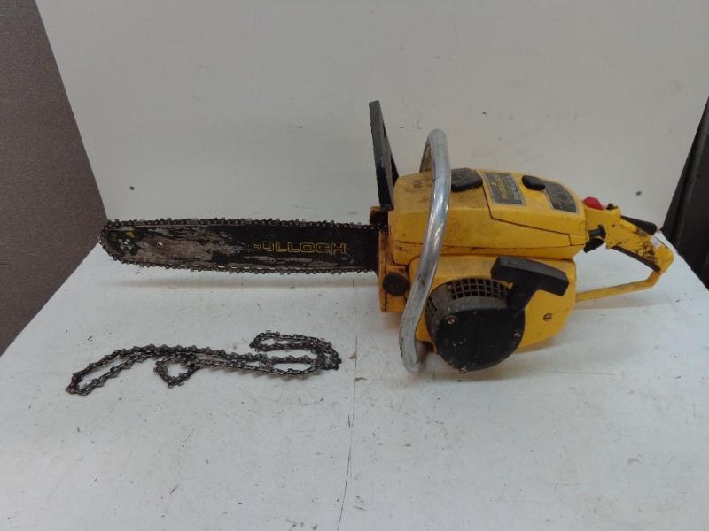 lot 152 image: Gas Powered Chain Saw McCulloch Pro...