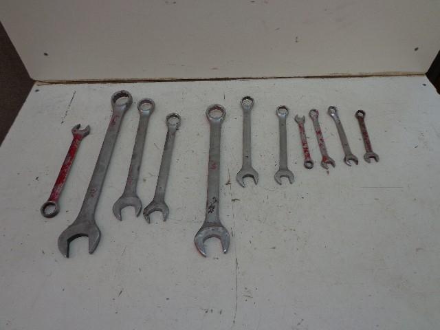 lot 160 image: OpenBox End Wrenches (Made In Chin...